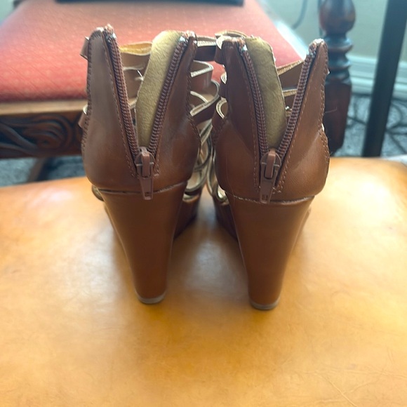 Qupid Brown and Gold Wedge Sandals - Picture 3 of 5
